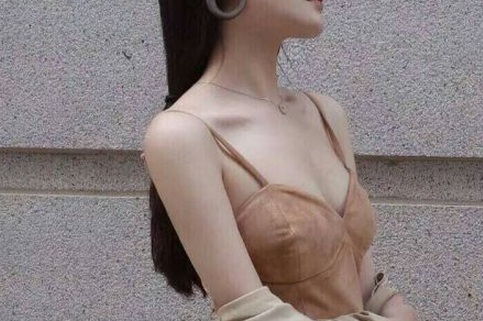 《<a href=/lizhi/7206.html target=_blank class=infotextkey>元宵</a>晚会》观后感