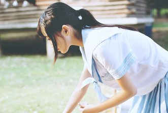 党史学习|两江中学教师观影跨过鸭绿江